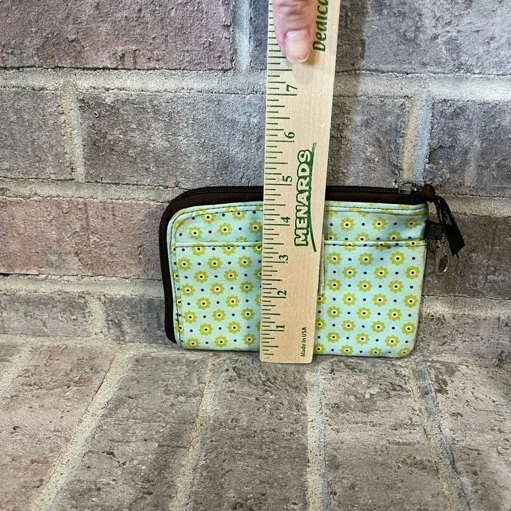 Thirty one - Picture 6 of 6